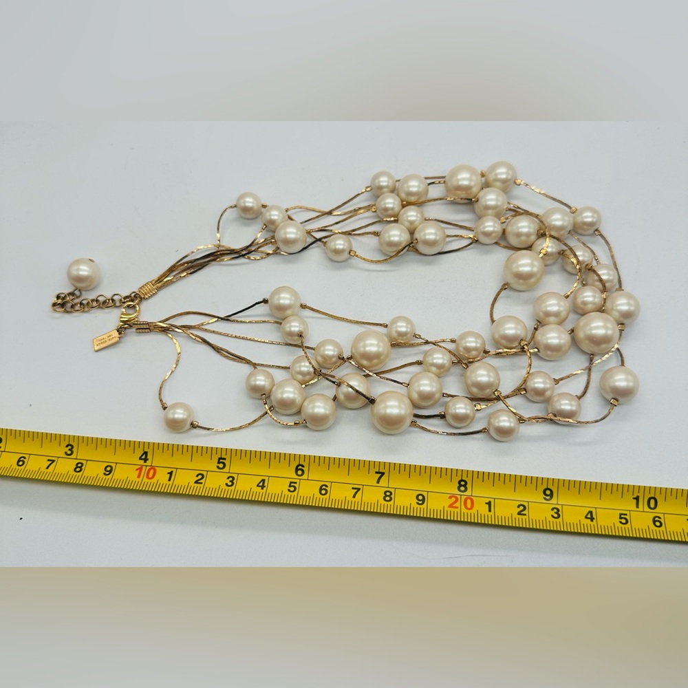 Kate Spade Multi Strand Faux Pearl Necklace Delicate Gold Tone Chain Adjustable - Picture 4 of 4